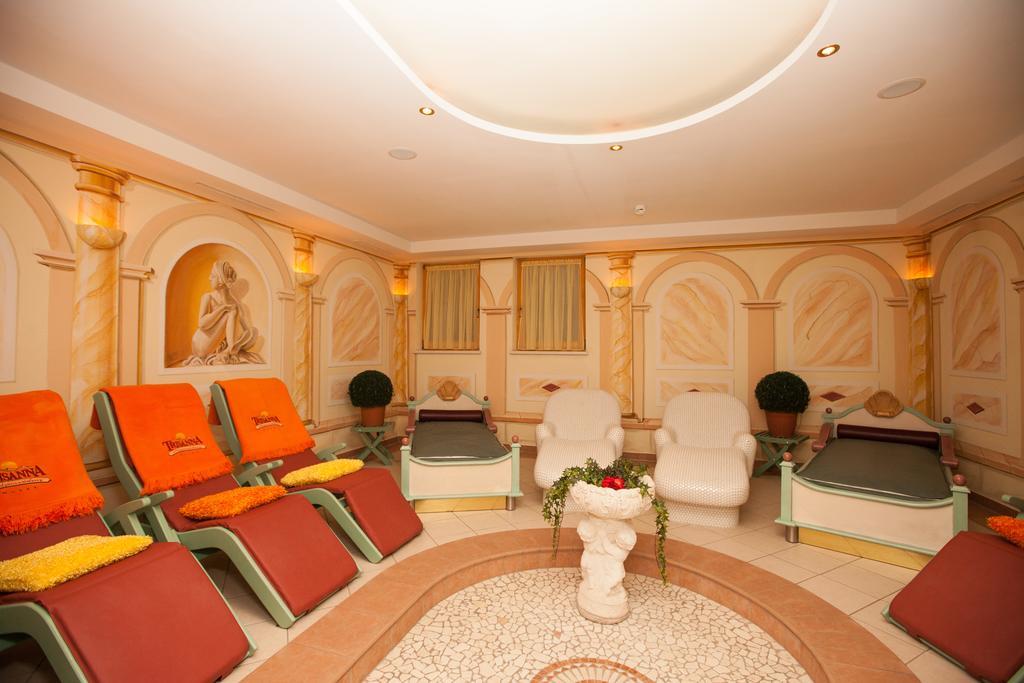 Alpenresidenz Trisanna Bed and Breakfast Ischgl Exteriör bild