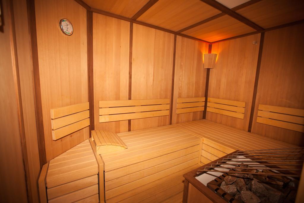 Alpenresidenz Trisanna Bed and Breakfast Ischgl Exteriör bild