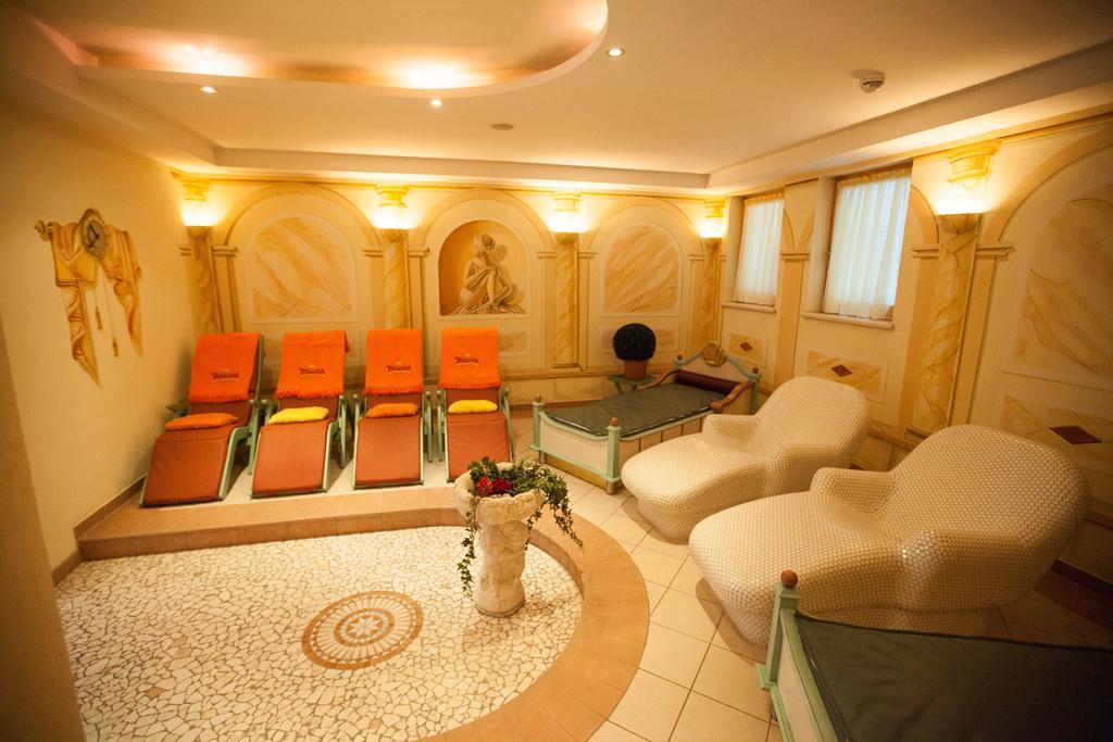 Alpenresidenz Trisanna Bed and Breakfast Ischgl Exteriör bild